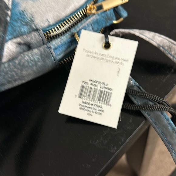 Kedzie - Picture 5 of 5